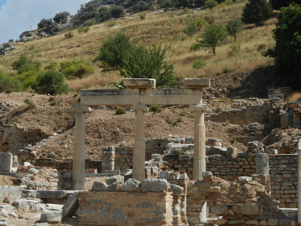altarofartemisephesus