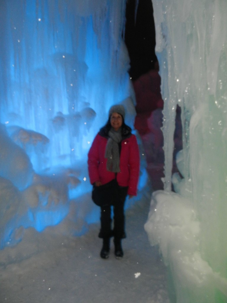 icecastlesnarrowpassageways