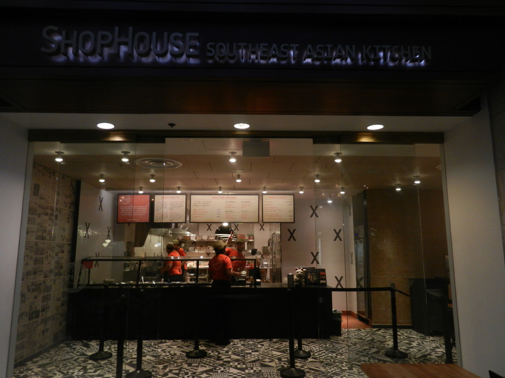 shophousebusrestaurantfront