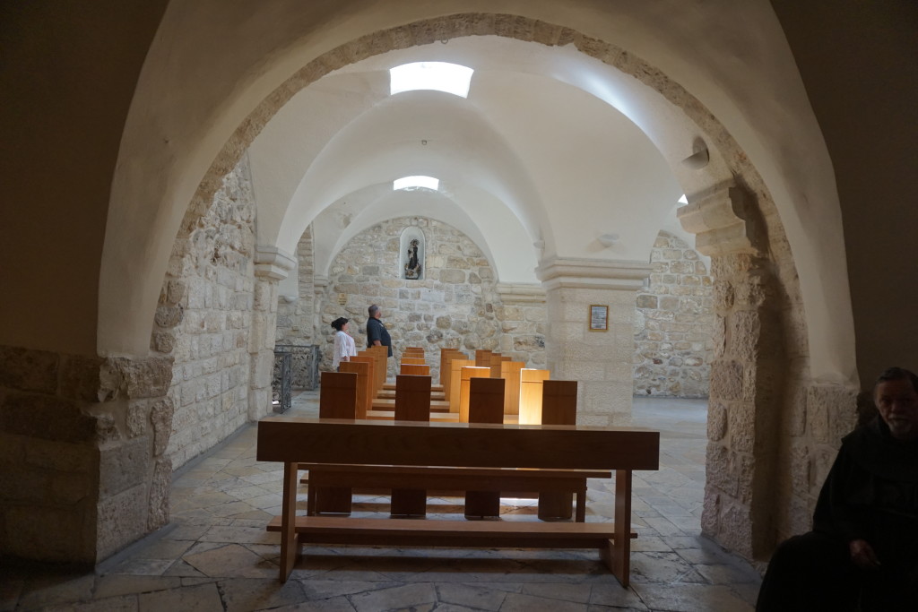 bethlehemmilkgrottopriestpews