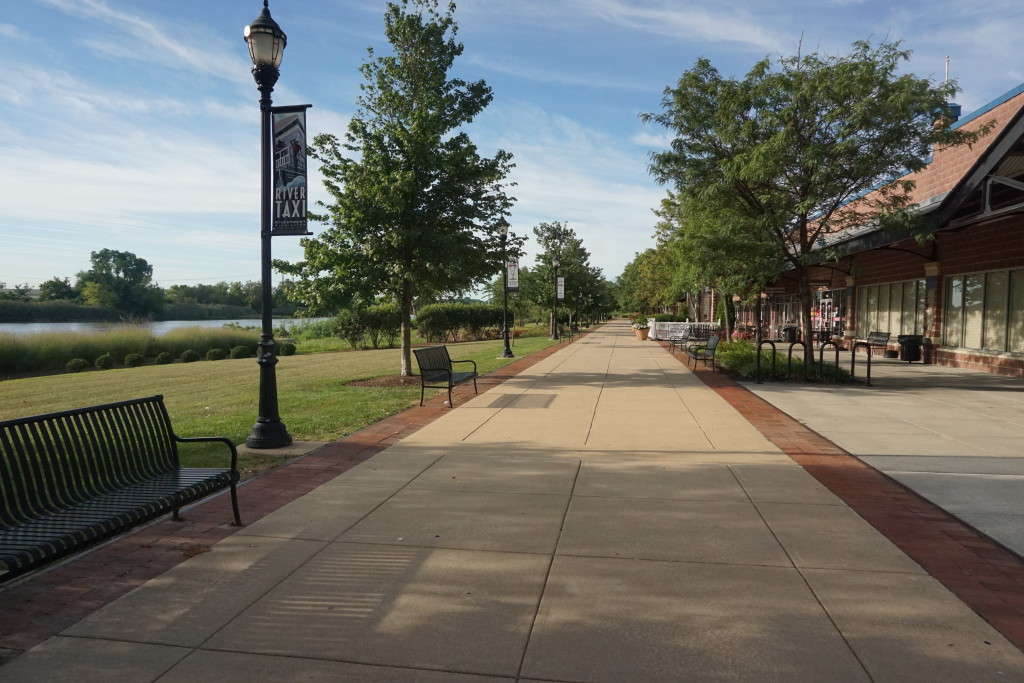 riverwalkpathwatercafes