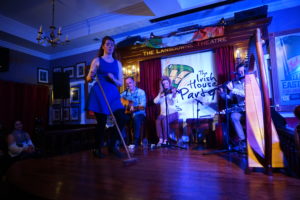 irishhousepartybroomdancing