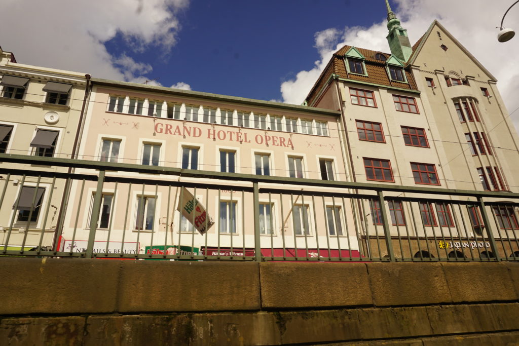 gothcanalcruisegrandhotel