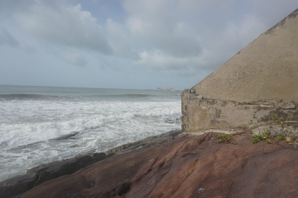 oceancastlebehindelminabeachresort