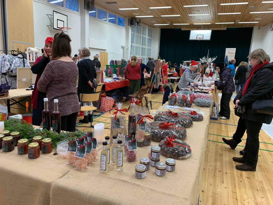 rovschoolxmasmarket