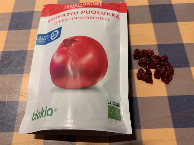 helairportsnacklingonberries