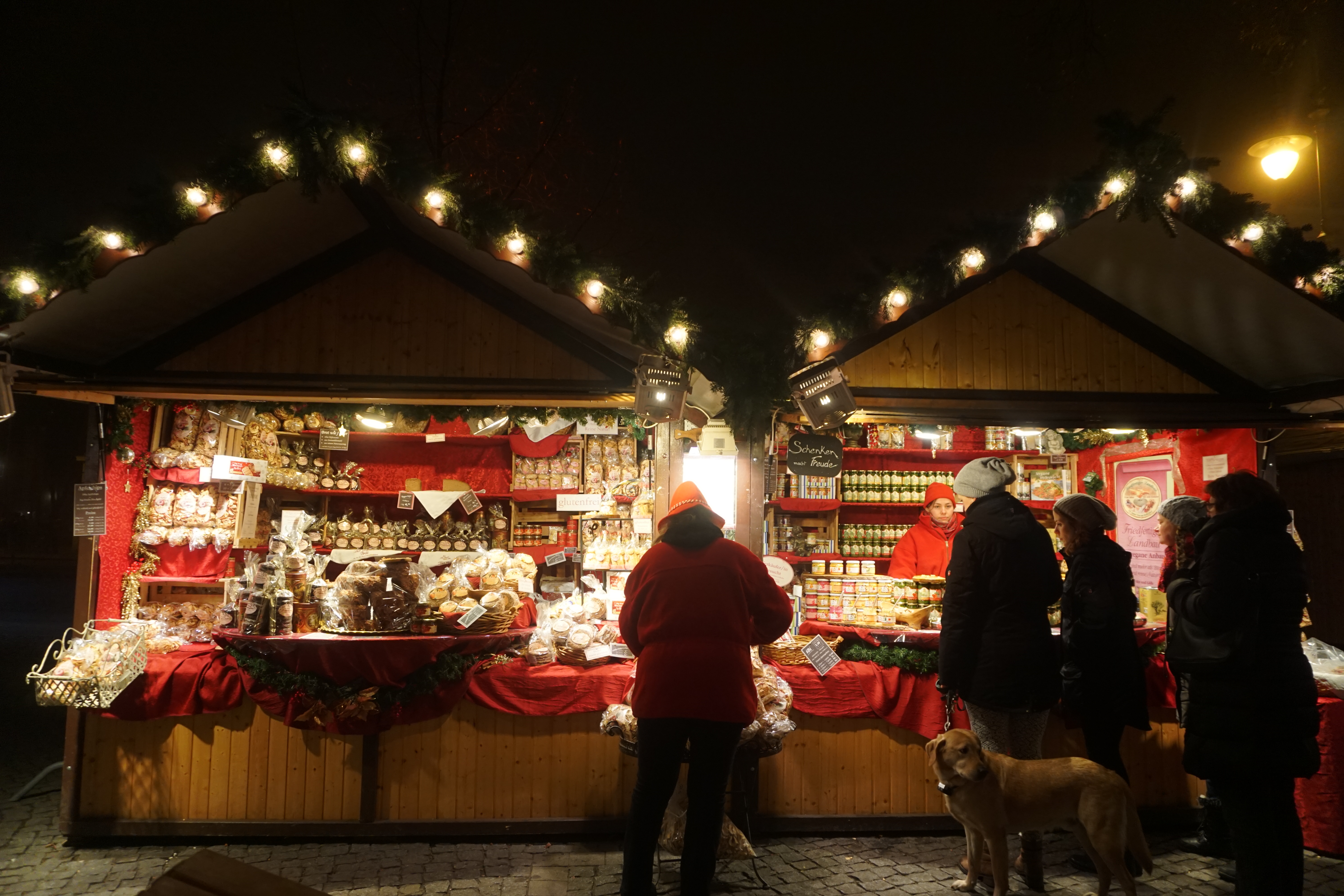 Vegan Travel -The Christmas Markets of Berlin, Germany