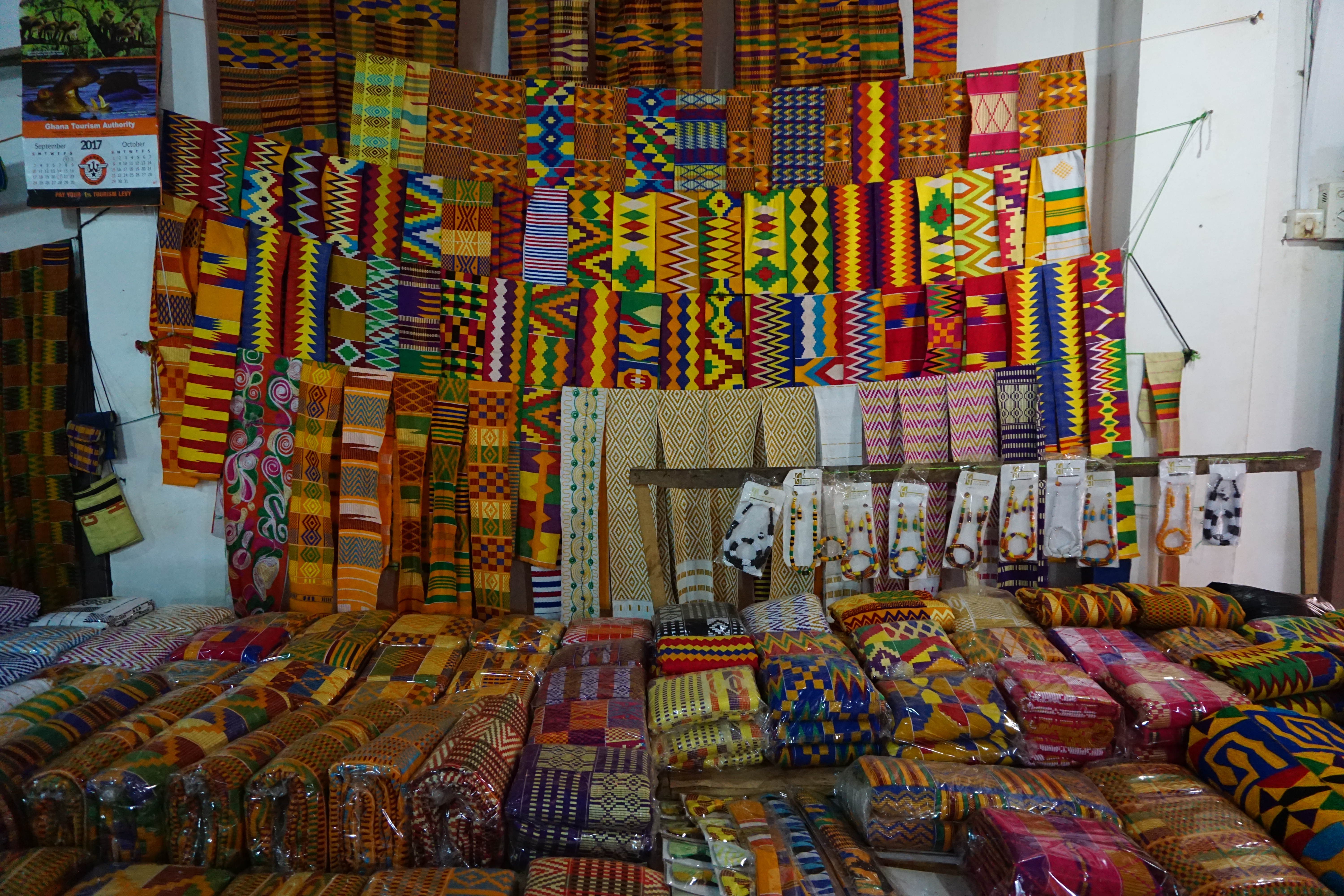 Vegan Travel - The Colorful Ashanti Craft Villages of Ghana