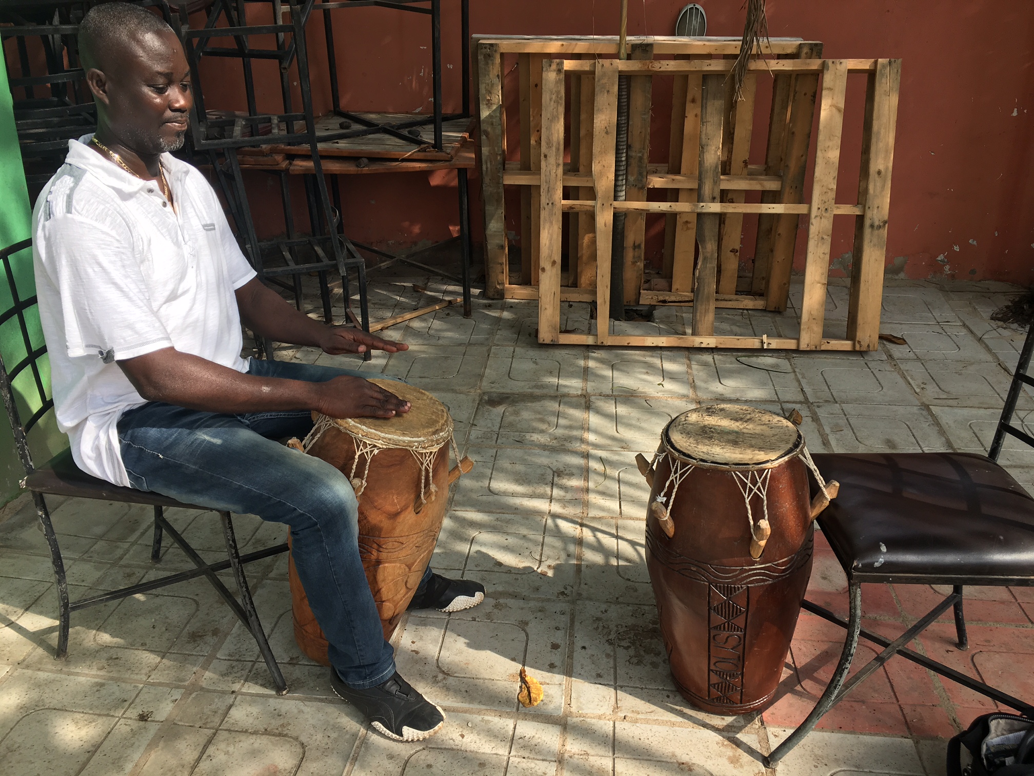 Vegan Travel - African Drumming, Dance, and Vegan Food in Accra, Ghana